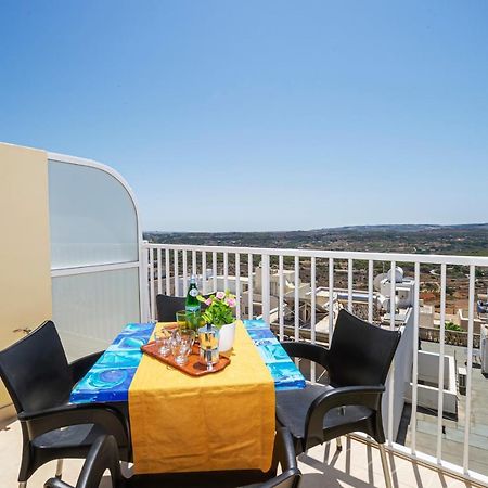 Summer Breeze Apartment With Panoramic Terrace - By Getawaysmalta المليحة المظهر الخارجي الصورة