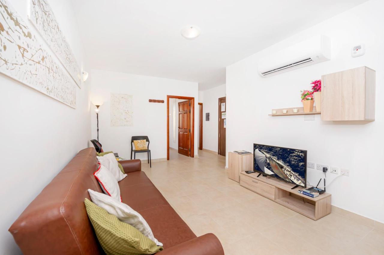 Summer Breeze Apartment With Panoramic Terrace - By Getawaysmalta المليحة المظهر الخارجي الصورة
